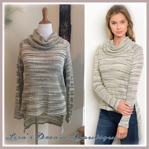 Neutral Beige and Gray Multi Lightweight High Low Hem Long Sleeve Turtleneck